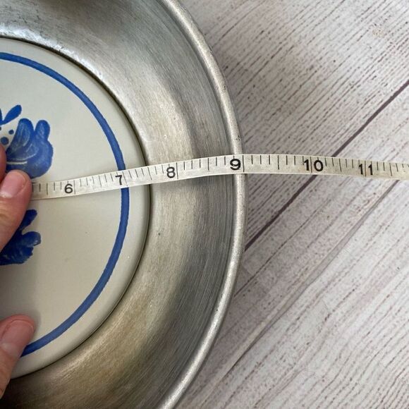 Vintage Appetizer plate w/curved handle and glass bowl for dipping sauce - Picture 4 of 4